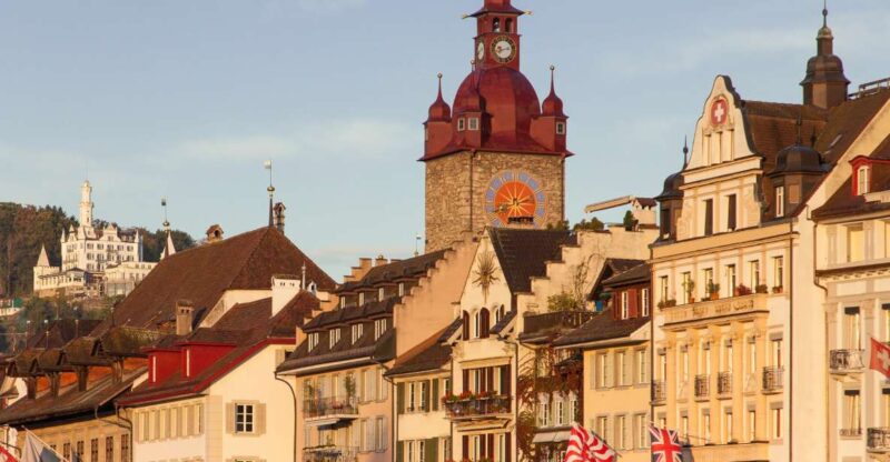 Lucerne: First Discovery Walk and Reading Walking Tour - Cancellation and Booking Details