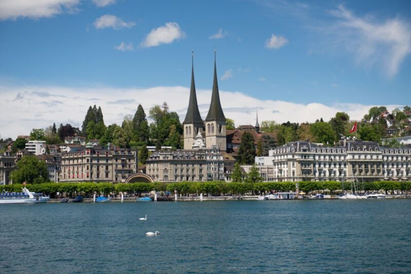 Lucerne: First Discovery Walk and Reading Walking Tour - Inclusions and Exclusions