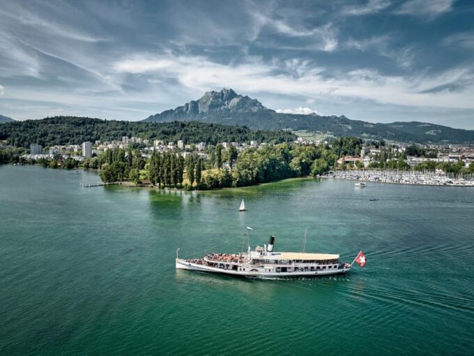 Lucerne: Legends of Lake Lucerne - Steamboat Experience - Unique Voyage