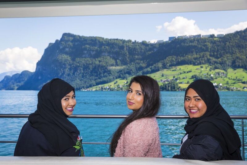 Lucerne Walking and Boat Tour: The Best Swiss Experience - Chapel Bridge and Beyond