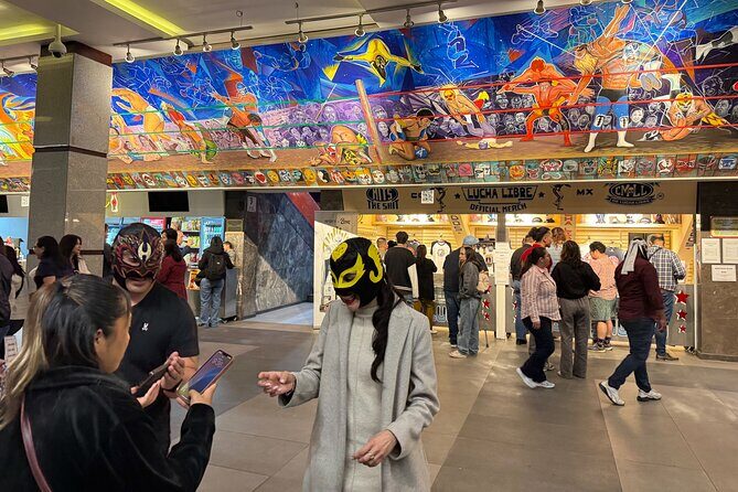Lucha Libre Alcohol-Free Tour : Ice Cream + Mask + Walk + Guide - Authenticity and Unique Touches