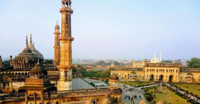 Lucknow: Chota Imambara and Buddha Park Customized Tour - Customizing Your Tour