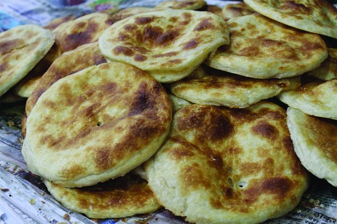 Lucknow Culinary Walk With Food Tastings - Highlights of Sampled Dishes