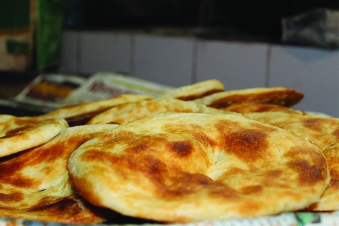 Lucknow Culinary Walk With Food Tastings - Awadhi Culinary Traditions