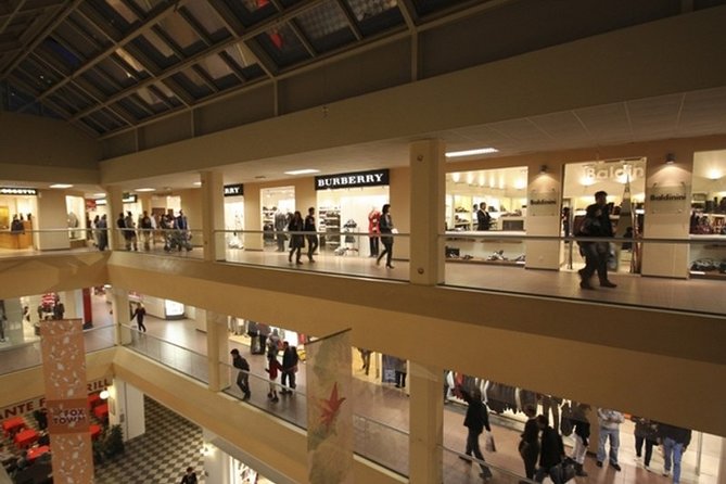 Lugano Fashion Outlet, Private Tour From Milan - Pricing and Offers