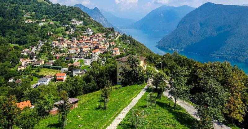 Lugano - Private Walking Tour - Reformation Square