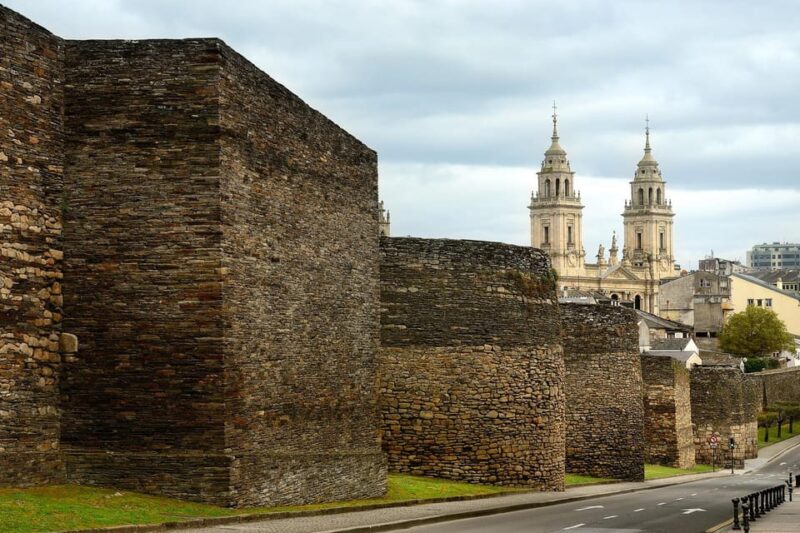 Lugo: Visit to Roman Lugo - Guided Tour Experience