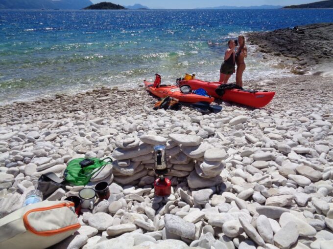Lumbarda: Half-Day Kayaking and History With Wine Delight - Customer Reviews