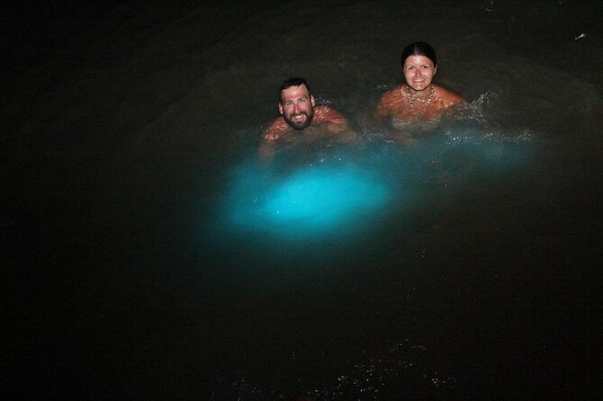 Luminous Lagoon Glistening Water Night Tour by Boat - Dining and Refreshments