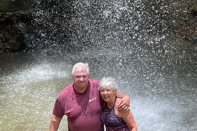 Lunch Break,Mud Bath,Water Fall & Beach Break Group Tour - Customer Experiences