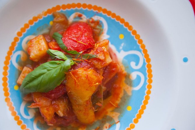 Lunch or Dinner and Cooking Demo at a Local Home in Soave - Exclusions