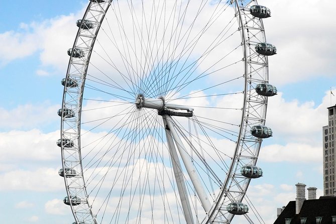 Lunch River Cruise on the Thames With 2-Course Meal - Cancellation Policy