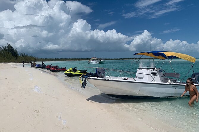 Lunch Seafari to Pristine Cays, Shipwreck and Lunch at TIKI BAR - What to Expect
