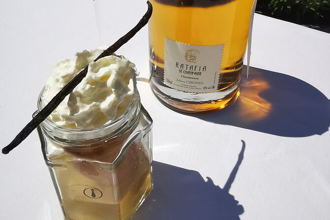 Lunch With Champagne & Ratafia Champenois - Meeting Details