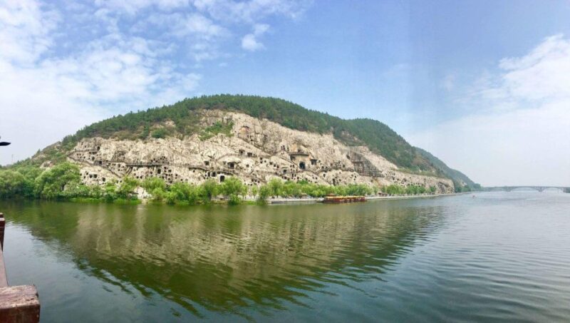 Luoyang Classic Day Tour Longmen Grottoes Old Twon Explore - Transportation and Pickup