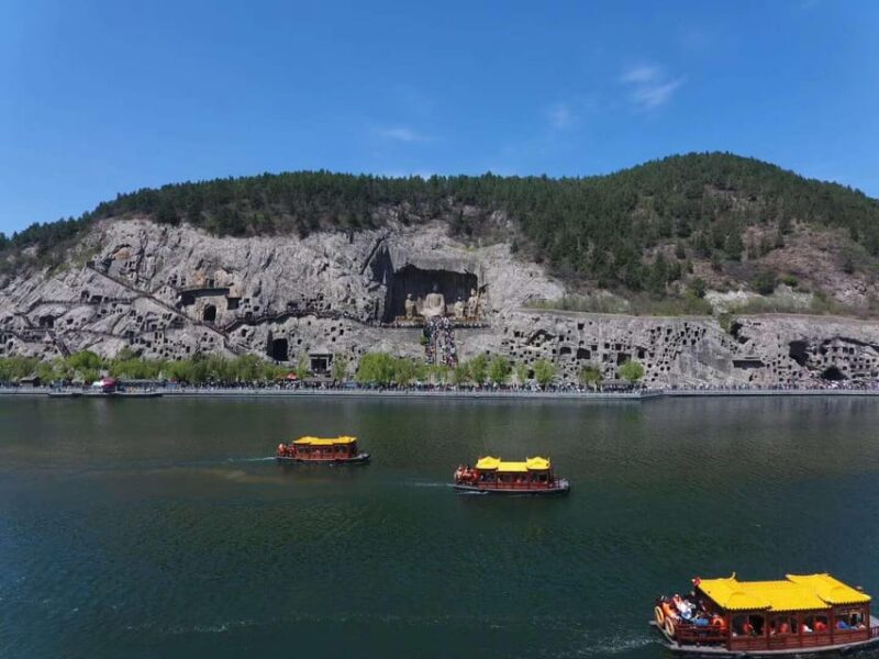 Luoyang: Shaolin Temple and Longmen Grottoes Day Trip - Highlights of Shaolin Temple