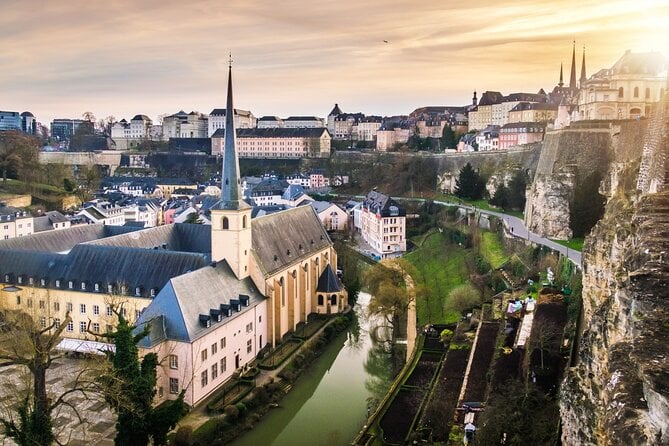 Luxembourg 1-Hour Express Walking Tour  - Luxembourg City - Experience Overview and Highlights