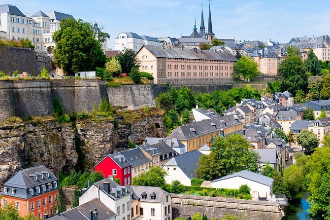 Luxembourg Airport Transfers : Luxembourg to Airport LUX in Luxury Van - Additional Information