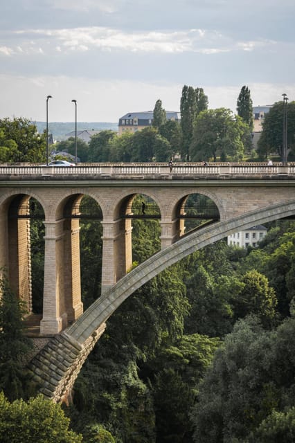 Luxembourg: City Walking Tour - Guided Experience