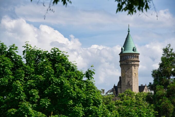 Luxembourg: Guided City Walking Tour With Wine Tastings - Reserve Now, Pay Later
