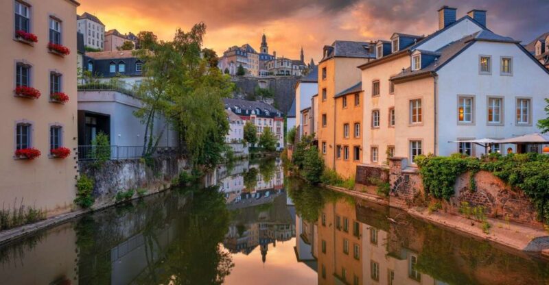 Luxembourg: Highlights Self-Guided Scavenger Hunt & Tour - Experience Overview