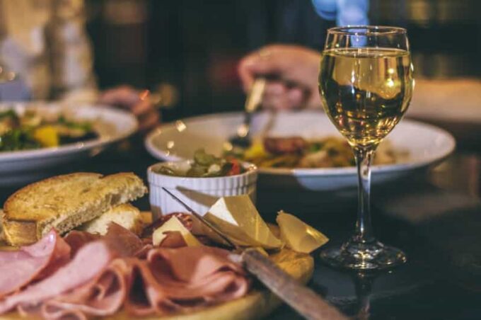 Luxembourg: Italian-Style Dinner in a Vintage Bus - Frequently Asked Questions