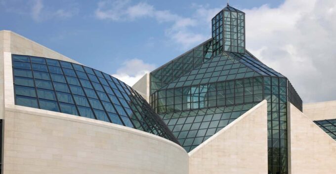Luxembourg: Mudam Contemporary Art Museum Entry Ticket - Parking Options