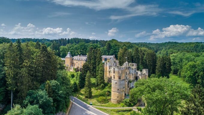 Luxembourg: Nature, History and Castles Full-Day Tour - Accessibility and Recommendations