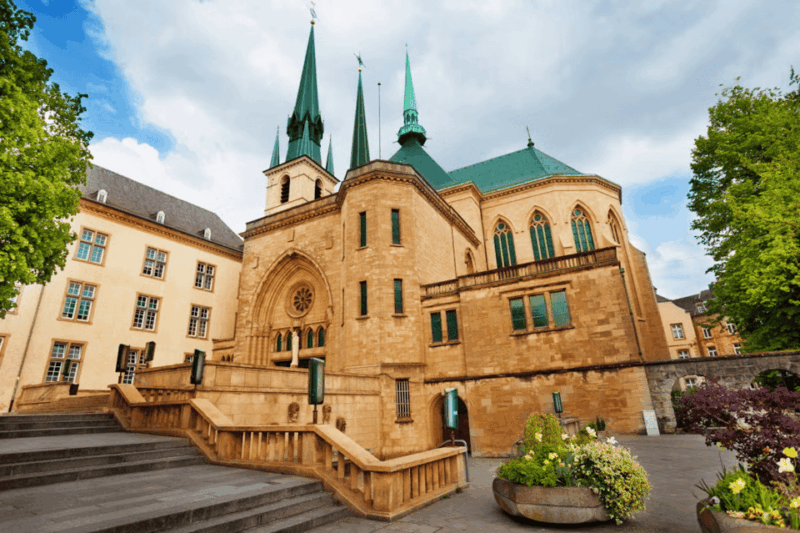Luxembourg: Private Tour of Luxembourg - Frequently Asked Questions