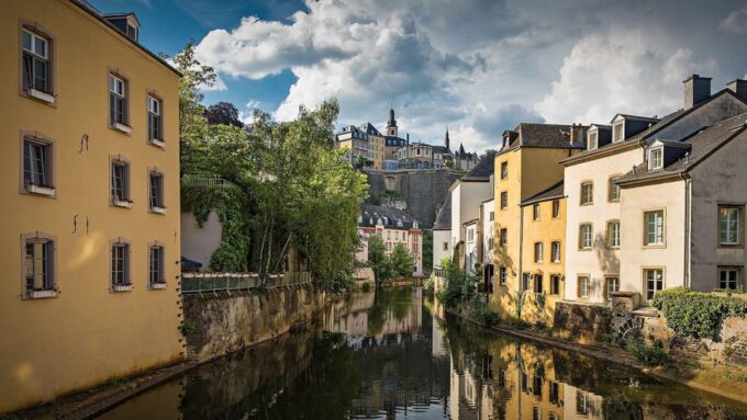 Luxembourg Private Walking Tour - Understanding Royal History