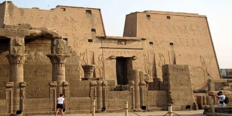 Luxor: Edfu and Kom Ombo Private Guided Tour, Lunch& Felucca - Edfu Temple Highlights