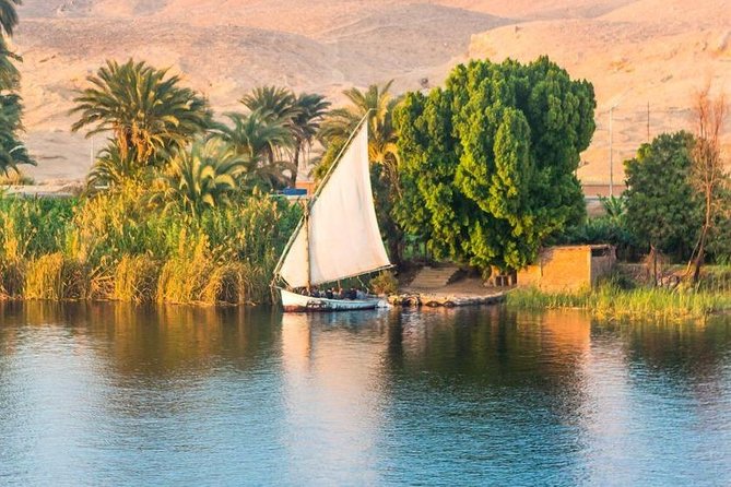 Luxor Felucca Boat Ride Including Lunch or Dinner - Key Points