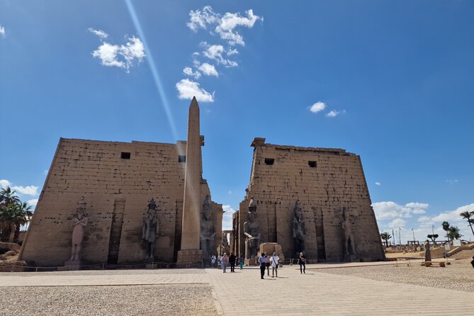 Luxor Full-Day East and West Bank Tour With Lunch Included - Key Points