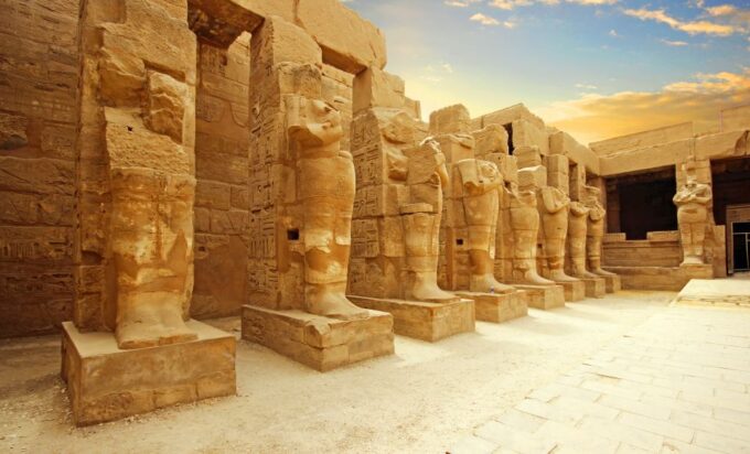 Luxor: Full or Half-Day East and West Bank Tours - Languages and Cancellation