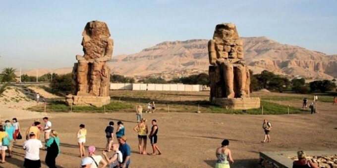 Luxor: Habu, Deir El Medina, Shared Tour, Guide, and Lunch - Customer Feedback