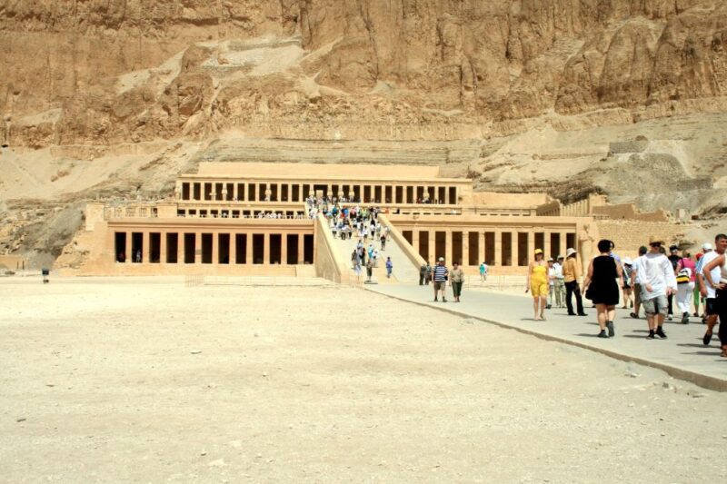 Luxor: Hatshepsut, Valley of Kings and Felucca Ride, Guide - Tour Inclusions