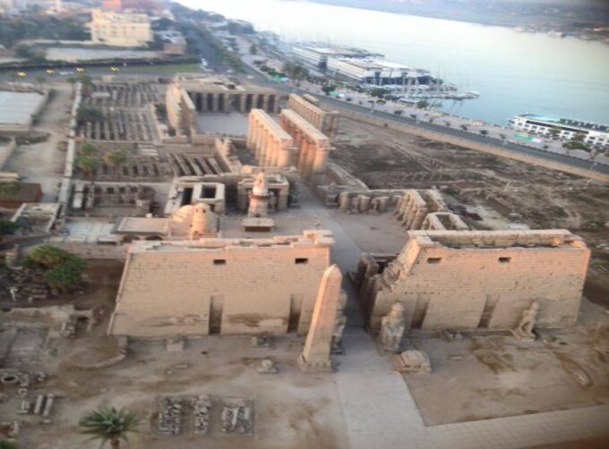Luxor Highlights Karnak Luxor, Kings V, Hatshepsuite Guided - Valley of the Kings