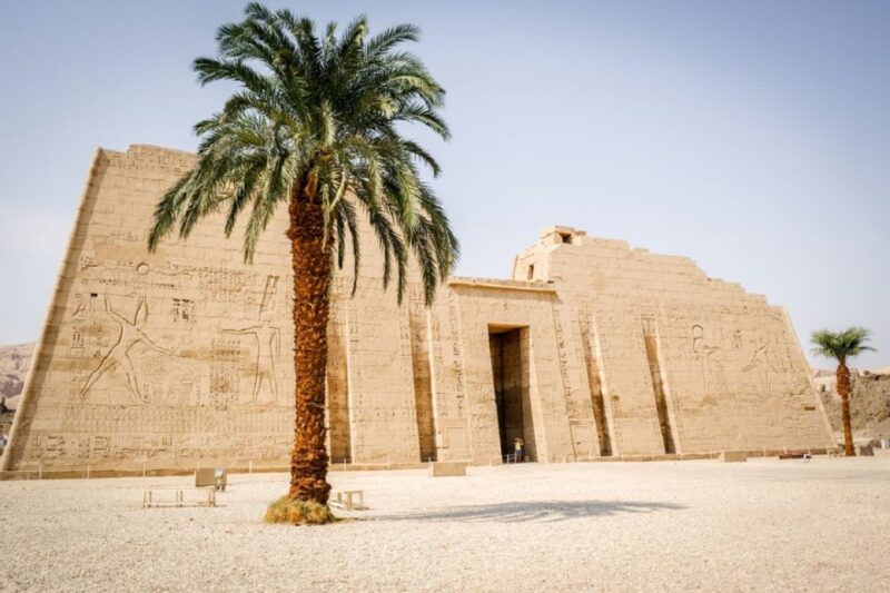 Luxor: Hot Air Balloon & Private Tour to West Bank and Lunch - Hot Air Balloon Experience
