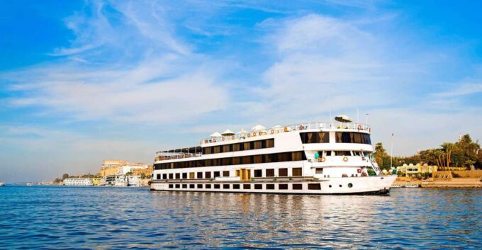 Luxor: Nile Cruise 4 Nights to Aswan & Abu Simbel Temple - Sample Itinerary