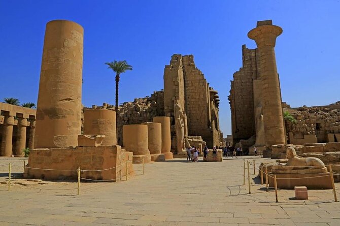 Luxor Private Excursion From Hurghada Makadi Bay Soma Bay Sahl Hasheesh Elgouna - Lunch at Nile Restaurant
