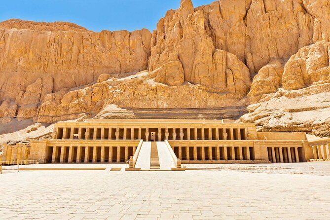 Luxor Private Full Day Tour to East and West Banks - Visiting the West Bank