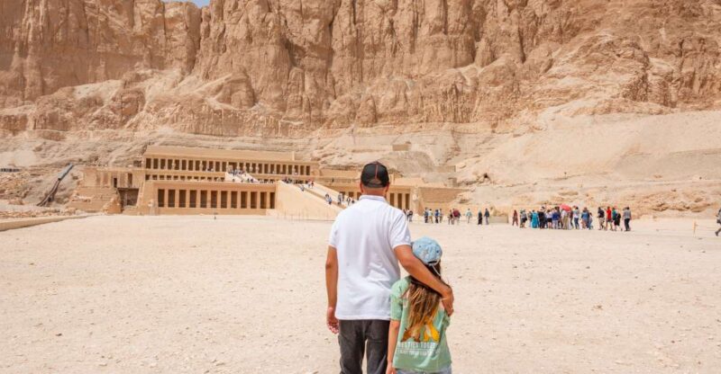 Luxor: West Bank Sightseeing Tour and Light Show - Inclusions