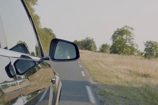 Luxurious Full Day Bordeaux Wine Tour in a Tesla - Meeting and Pickup