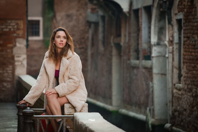 Luxurious Photoshoot in Venice - Reviews and Excellence Badge