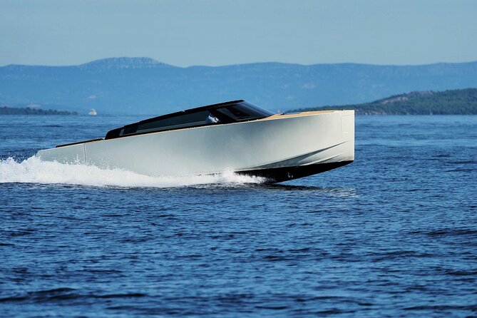 Luxury 33FT Yacht: Elaphiti Islands Tour From Dubrovnik - Accessibility and Participation