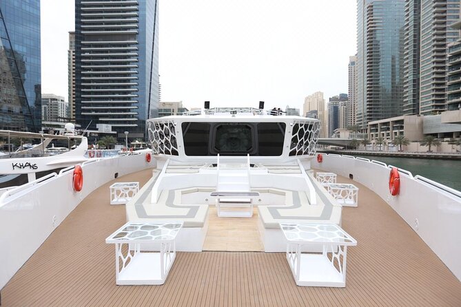 Luxury 7 Star Mega Yacht Dinner Cruise With International Buffet - Dining and Culinary Offerings