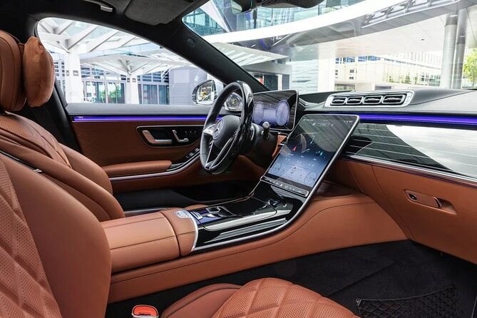 Luxury Airport Transfer to and From Milan With Mercedes S Class - Amenities Offered