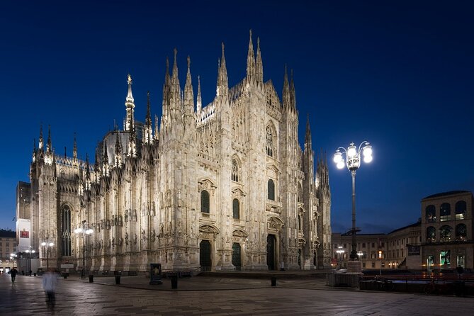 Luxury Airport Transfer to and From Milan With Mercedes S Class - Availability and Pricing