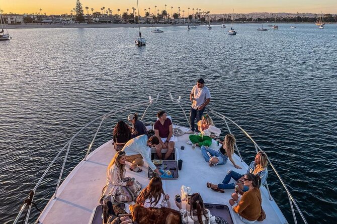 Luxury Bay or Sunset Yacht Cruise in San Diego - Booking Your Yacht Cruise