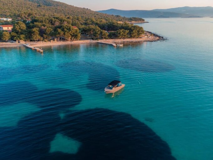 Luxury Blue Lagoon Tour From Split- Drinks, Snacks Included - Booking and Cancellation